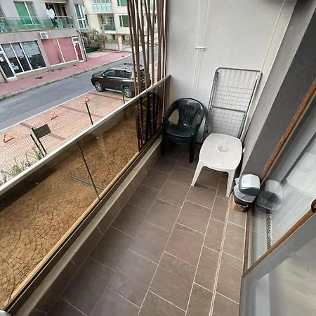 Apartment Mihaela - 2 *