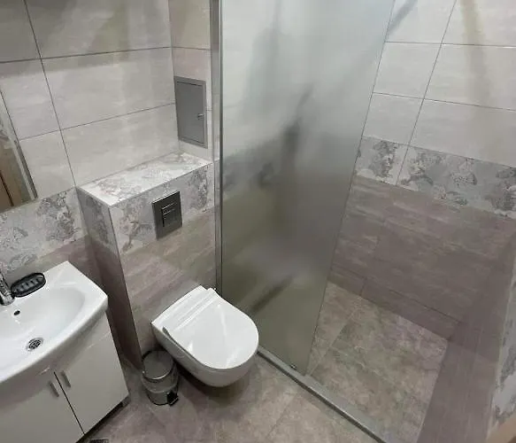 Appartement Mihaela - 2 *